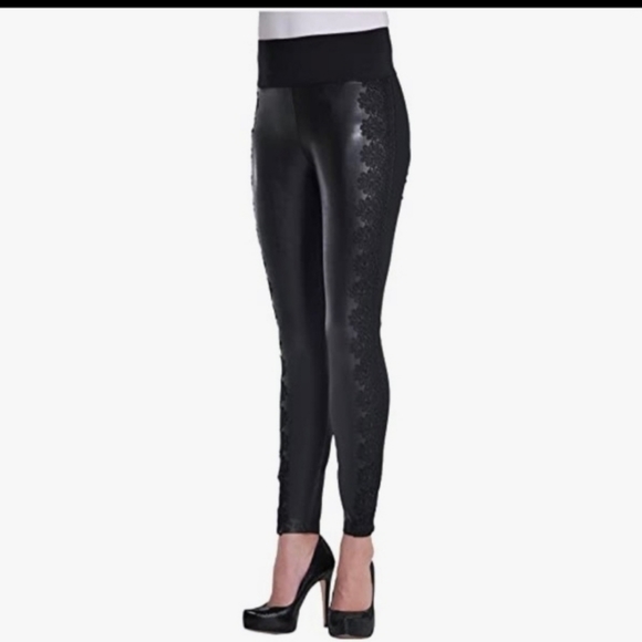 Peter Nygard Pants - Nygard Slims Faux Leather Leggings